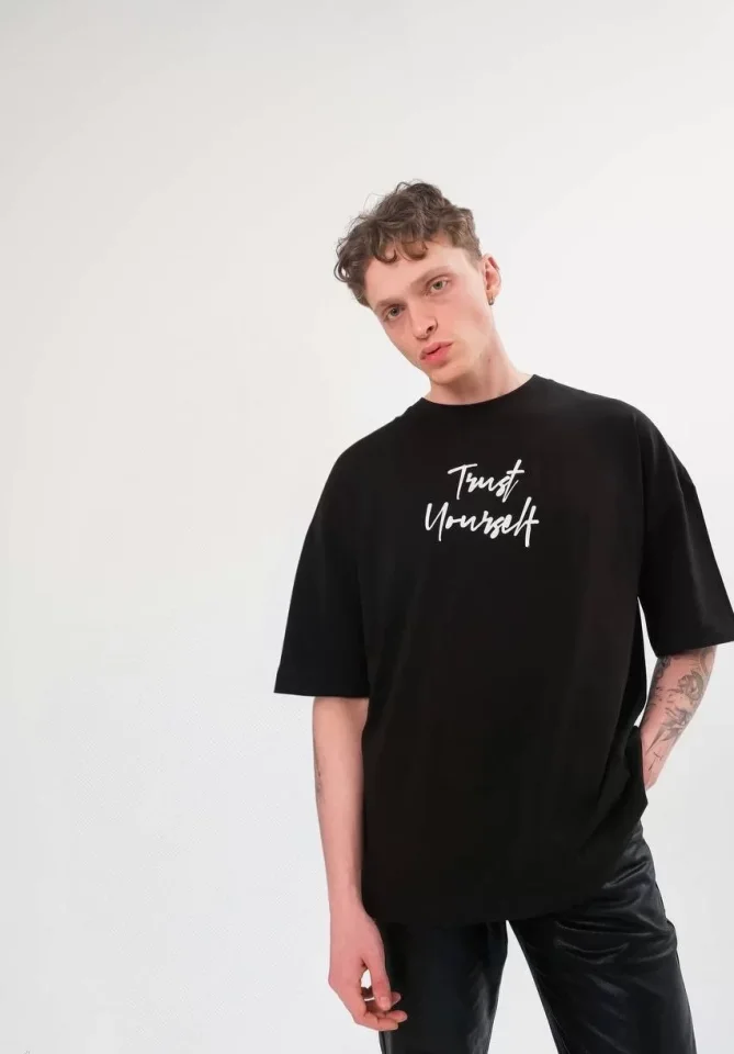 Deluxerie Tricou MF-Christof